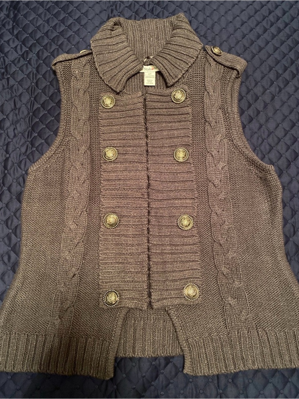 Style & Co. Sleeveless Cable Knit Military-Style Sweater Vest - Grey